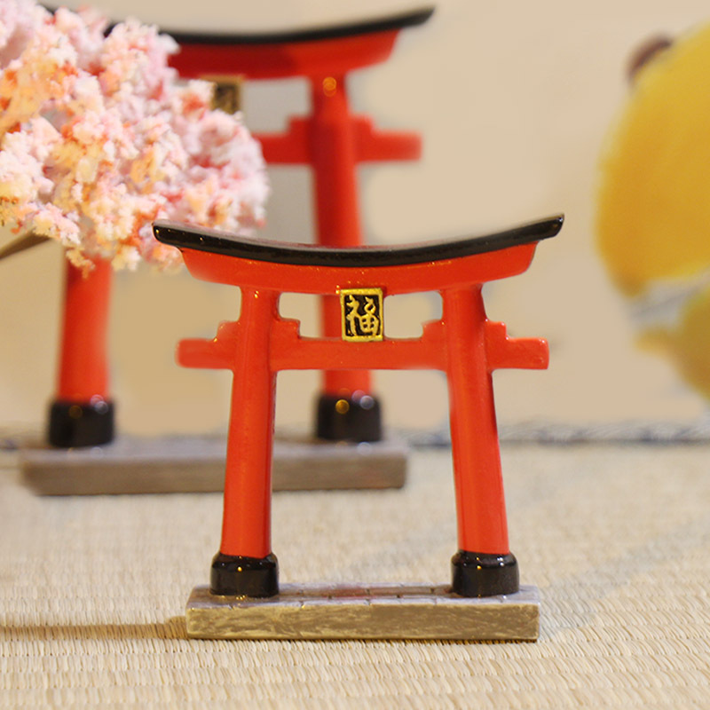 Escultura Torii, Santuario de  - Aquarium Fish Japan reseña y precio